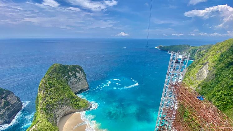 Aufzug an Traumstrand auf Bali soll wieder abgerissen werden