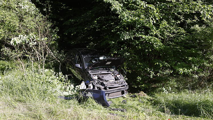 Frontalzusammensto&szlig; auf der B14