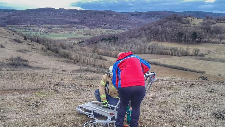 Landkreis Forchheim: Gleitfliegerabsturz auf Walberla - Rettungshubschrauber im Einsatz