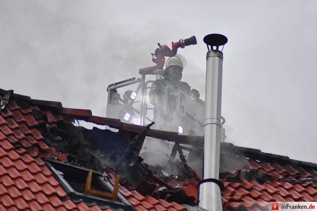 Dachstuhlbrand in der Geisfelder Straße in Bamberg