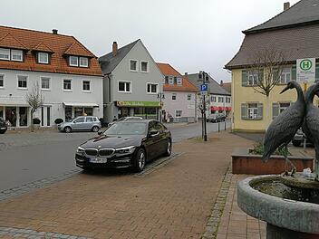 Im Ortskern sehen die Experten noch Entwicklungspotenzial, insgesamt seien die Adelsdorfer aber gut versorgt.Johanna Blum