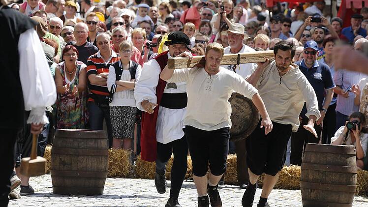 Kronach feierte sich und seine Geschichte beim Historischen Stadtspektakel. Foto: Matthias Hoch