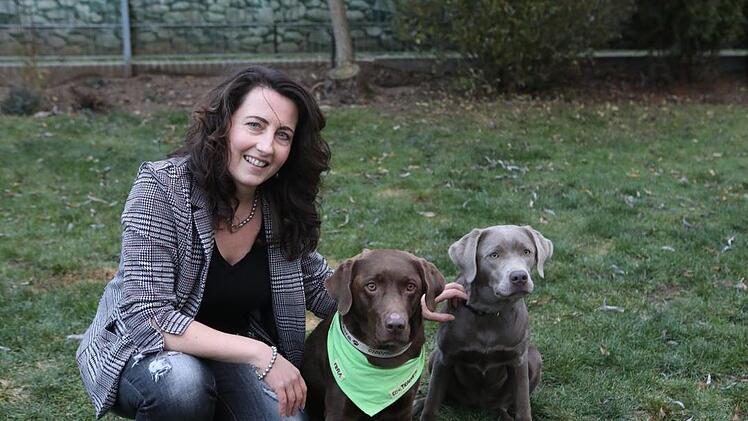 Sie coachen gemeinsam: Melanie Ebert mit Mira und Maggy. Fotos: Barbara Herbst