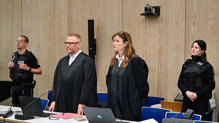 Prozessbeginn nach Mord an zwei Ukrainerinnen