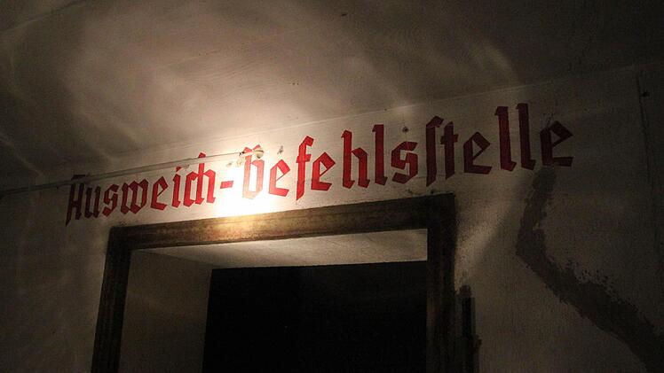 Die Phosphorfarbe ist immer noch gut lesbar. Foto: Jürgen Gärtner