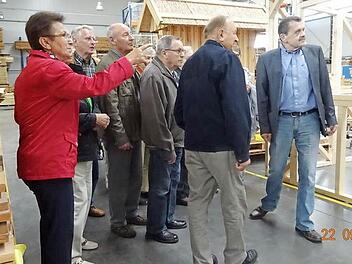 Erst vor wenigen Wochen ließen sich die Hausener die Werkstätten der Barmherzigen Brüder in Gremsdorf erklären.  Foto: privat