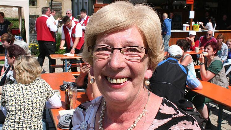 Sabine Derrer ist die Vorsitzende des ausrichtenden Heimat- und Fremdenverkehrsvereins.