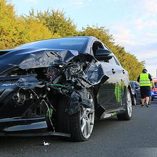 Fünf Verletzte bei Unfall auf A73