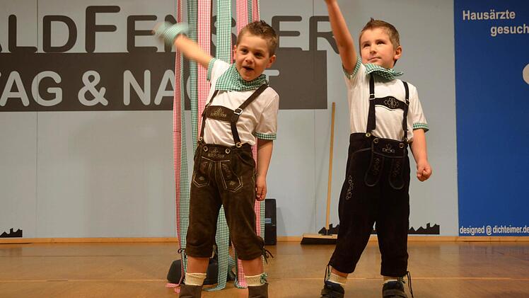 Fasching in Waldfenster.