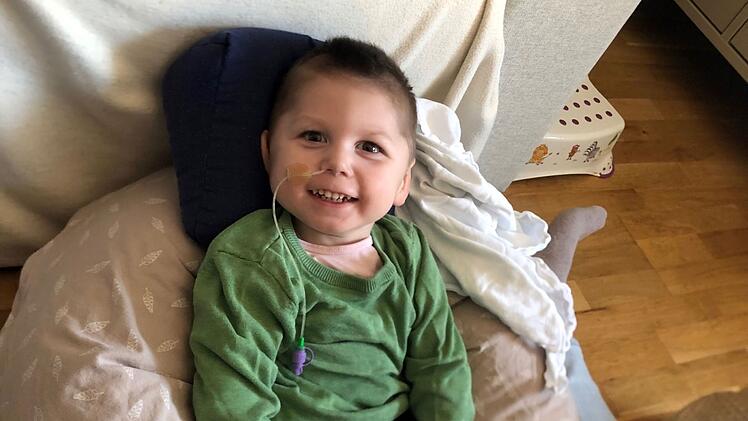 Untersiemau: Nach dramatischer Geburt braucht Elias Pflege rund um die Uhr - Eltern suchen Hilfe