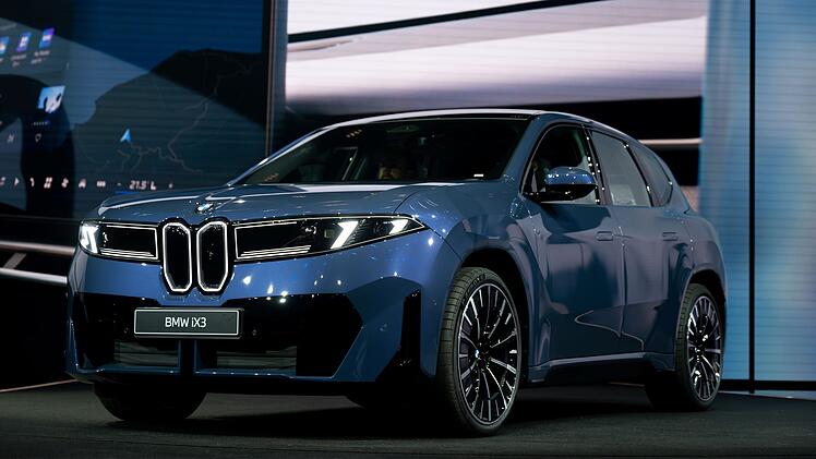 BMW iX3