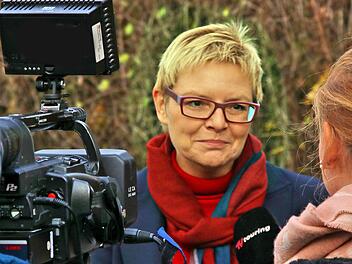 Die Bundestagsabgeordnete Sabine Dittmar (Wahlkreis Rhön-Haßberge) wurde beim Bezirksparteitag der SPD für den ersten unterfränkischen Frauenplatz auf der Bundestags-Landesliste ihrer Partei nominiert.  Foto: Dieter Britz