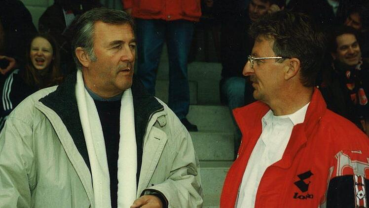 Der damalige Lichtenfelser Landrat Reinhard Leutner (links) mit Hans Schott.