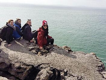 Die Aussicht an den Cliffs of Moher begeisterte die jungen Leute. Fotos: privat