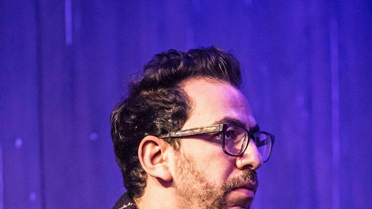 Der Pianist Omer Klein und der Kontrabassist Haggai Cohen-Milo gastiert erstmals in Coburg. Mit einem umjubelten Duoabend eröffneten sie die neue Saison von "Leise am Markt".Foto: Jochen Berger