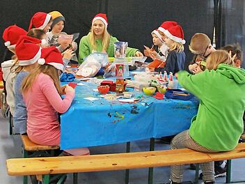 In der Wichtelwerkstatt k&ouml;nnen die Kinder an Bu&szlig;- und Bettag ihrer Kreativit&auml;t freien Lauf lassen. Foto: privat
