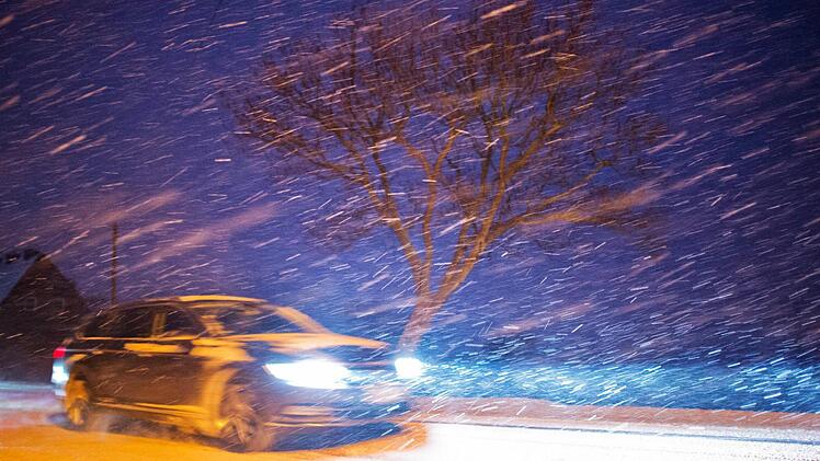 Foto: Julian Stratenschulte/dpa