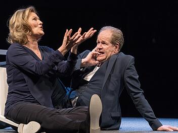 Das Theaterstück "Konstellationen"mit Suzanne von Borsody und Guntbert Warns  ist am Montag, 19. März, im Bad Kissinger Kurtheater zu sehen. Daniel Devecioglu