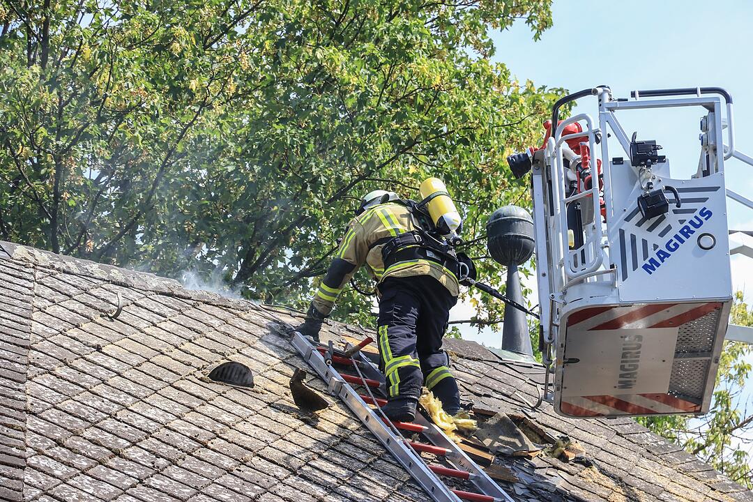 Dachstuhlbrand in Forchheim: Bunsenbrenner vermutlich der Grund