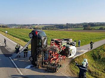 In Schwarzenau (Österreich) ist es am Mittwoch (10. Oktober 2018) zu einem Unfall gekommen. Foto: Freiwillige Feuerwehr Schwarzenau