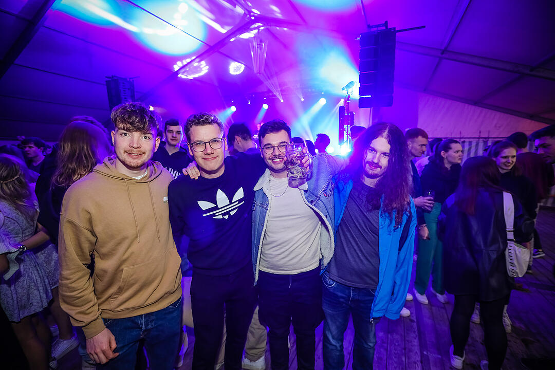 Weinfest Opening Party mit DJ Matze und Franky