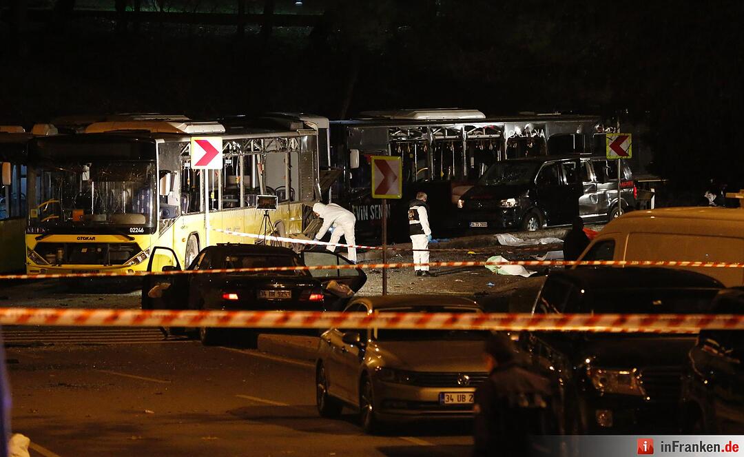 Explosions in Istanbul