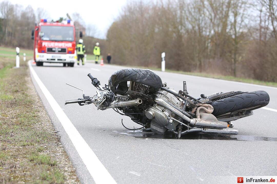 Trauriger Frühlingsanfang: 16-Jähriger Motorradfahrer tödlich verunglückt