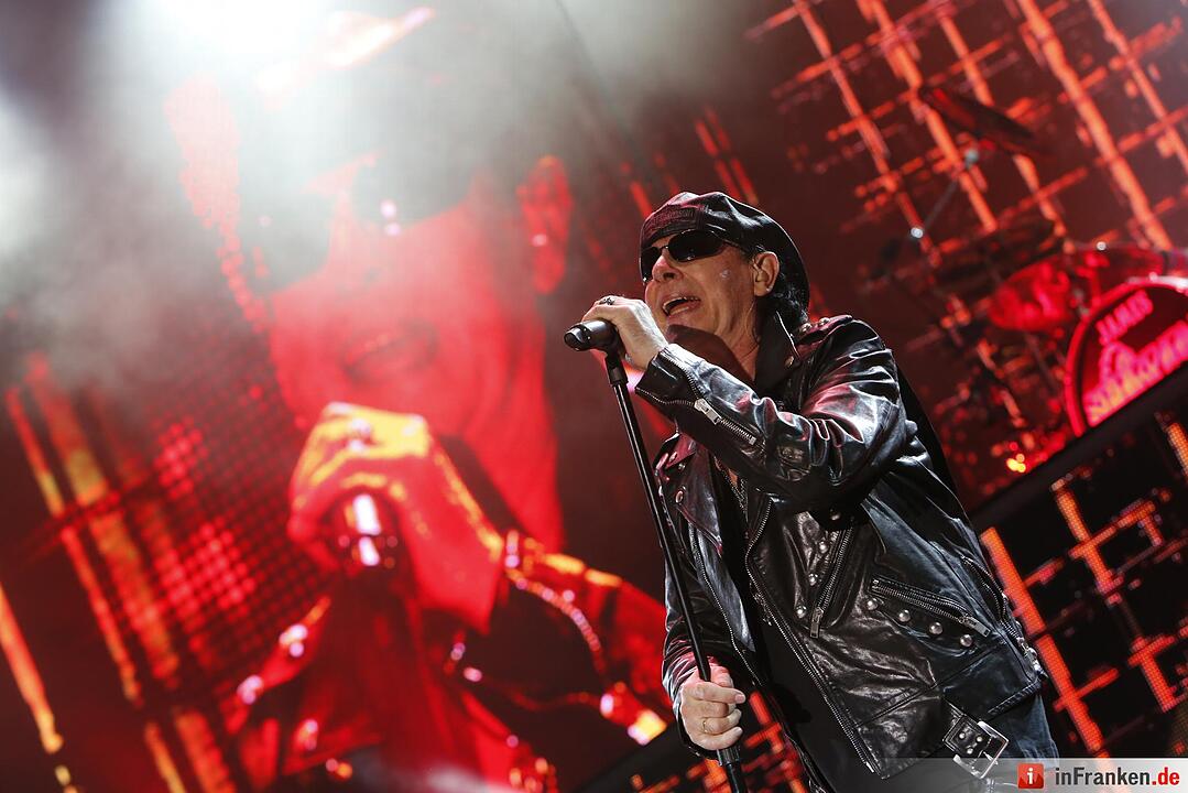 Scorpions24