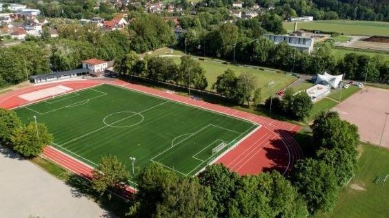 Die sanierte Anlage aus der Luft.Stadt Rödental