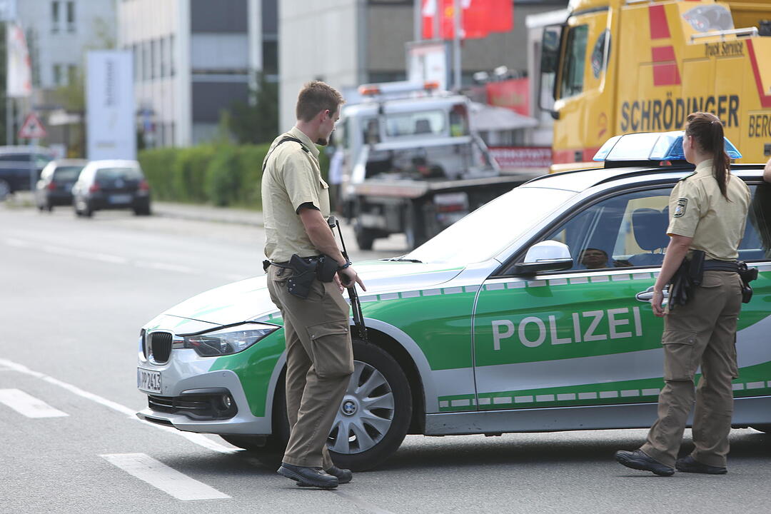 Großeinsatz Polizei in Nürnberg Langwasser