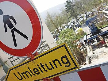 Der Aufgang bleibt noch einige Tage gesperrt. Foto: Arkadius Guzy