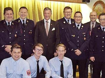 Die Hauptversammlung war Anlass, Ehrungen und Beförderungen auszusprechen. Foto: Doris Weidner