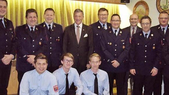 Die Hauptversammlung war Anlass, Ehrungen und Beförderungen auszusprechen. Foto: Doris Weidner