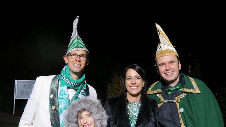 Die  Euerdorfer Karnevalsgesellschaft hat den Fasching eröffnetDoris Bauer