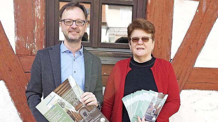 Gerald Fink und Gudrun Eigler stellten das Programm vor. Foto: R. Sänger