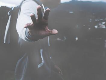 Wahl-Ablehner:  Würde man alle nicht abgegebenen Stimmen zusammenrechnen, wäre die fiktive Partei der Nichtwähler stärker als die CSU. Symbolfoto: unsplash.com/Ian Espinosa