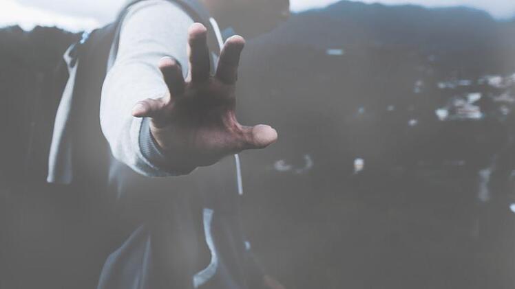 Wahl-Ablehner:  Würde man alle nicht abgegebenen Stimmen zusammenrechnen, wäre die fiktive Partei der Nichtwähler stärker als die CSU. Symbolfoto: unsplash.com/Ian Espinosa