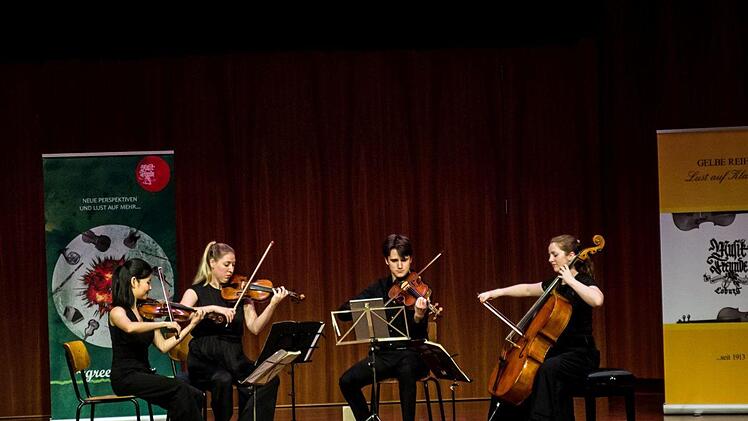 Ein beeindruckendes Coburg-Debüt gelang dem jungen Lazarus String Quartet beim Auftritt im Kongresshaus Rosengarten.Foto: Jochen Berger