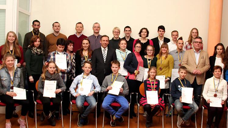 Ein Teil der geehrten Sportler Foto: Johanna Blum