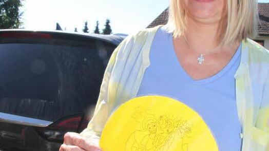 Alexandra Kolb war begeistert von der Fahrzeugsengung. "Das gehört zu unserem Glauben einfach dazu", sagt sie.