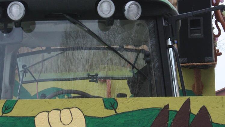 Eindrücke vom Rosenmontagsumzug in Waldfenster.  Foto: Robert Huger