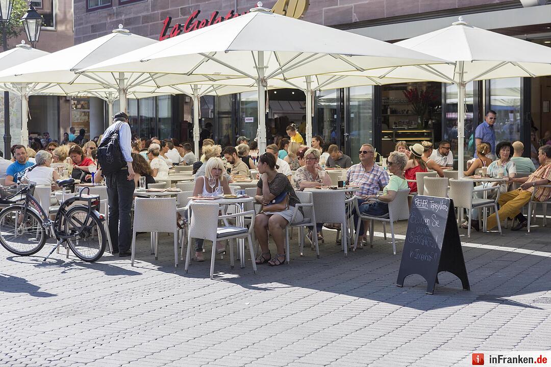 Nuernberger nutzten das fantastische Wetter
