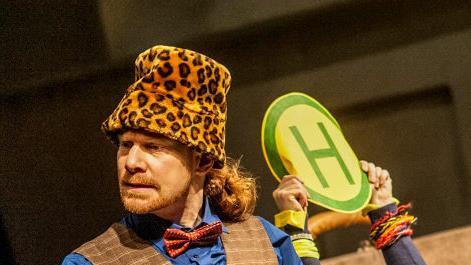 Ende April spielte Chapeau Claque mit "Schnickschnack & Schnuck" das letzte Stück in der Alten Seilerei. Dieser Veranstaltungsort fehlt nun freien Theatergruppen und Künstlern . Foto: Chapeau Claque