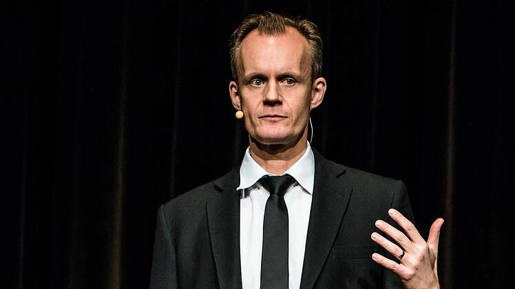 Impressionen von Max Uthoffs Coburg-Gastspiel im Kongresshaus.Foto: Jochen Berger