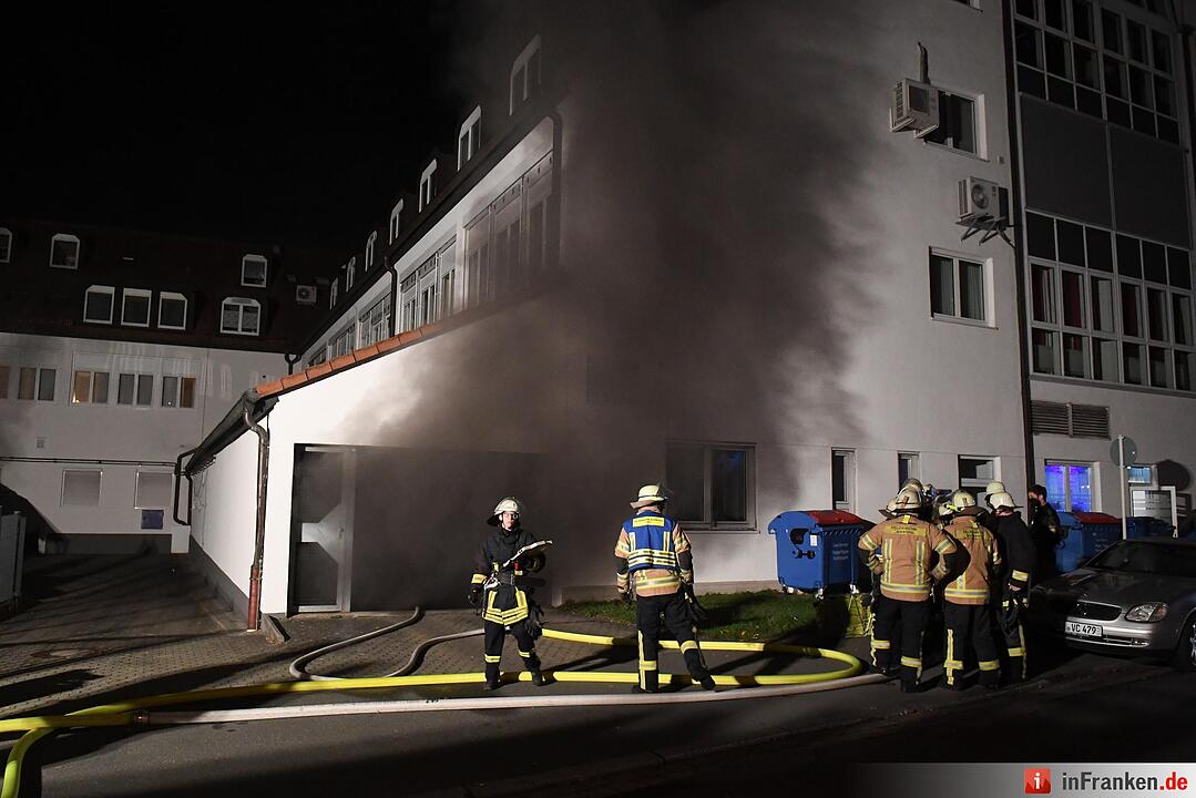 Brand in Tiefgarage in Bamberg - Hotel evakuiert