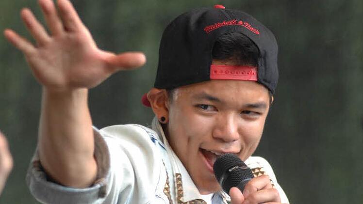 Trong Hieu Nguyen aus Bad Kissingen will jetzt in der Heimat seiner Familie die Castingshow Vietnam Idol gewinnen. Foto: Roland Pleier