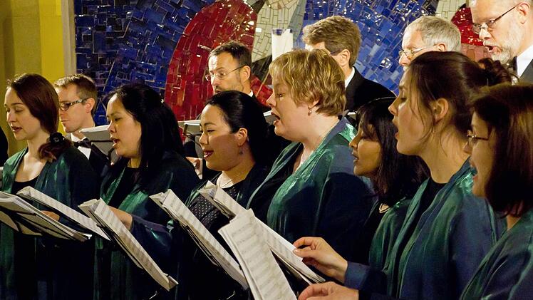 Das Ensemble Gombert aus Melbourne beeindruckte bei seinem Gastspiel vor zahlreichen Zuhörern in der Coburger Salvatorkirche. Foto: Jochen Berger