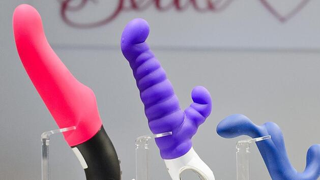 Die Barmer-Krankenkasse empfiehlt Selbstbefriedigung f&uuml;r Menschen, die schlecht einschlafen k&ouml;nnen. Foto: Julian Stratenschulte/dpa