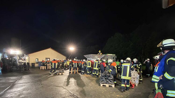 Erneut Gewitter mit Starkregen: Oberfranken kämpft gegen Wassermassen