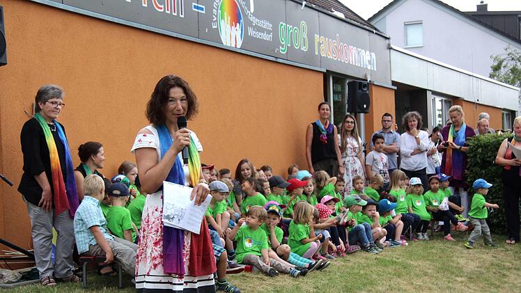 Kita-Leiterin Sandra Ebersberger blickte zurück.  Foto: Richard Sänger